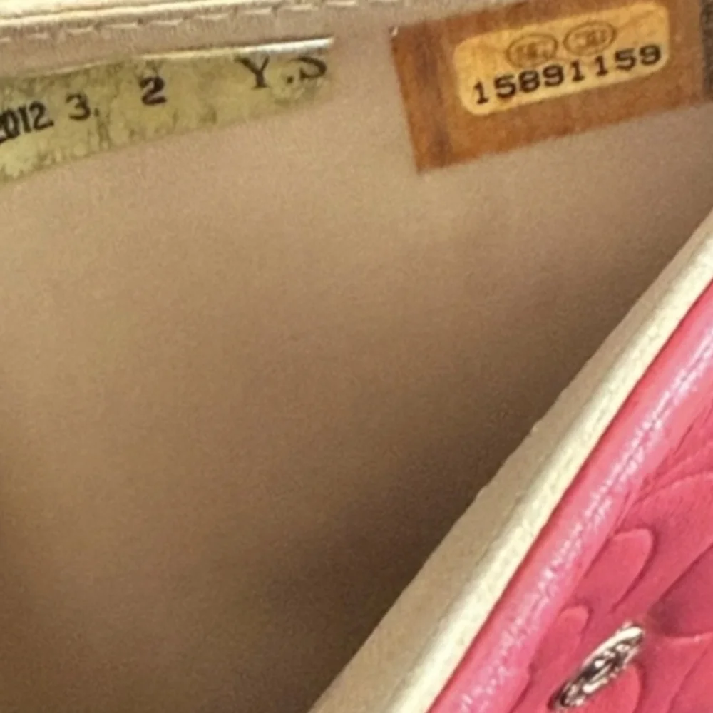 CHANEL Pink Camellia Embossed Compact Wallet W Chain 2010 - Picture 7 of 9